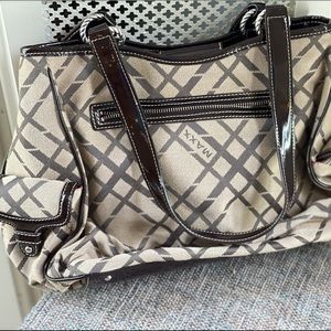 MAXX NEW YORK Brown Leather Purse